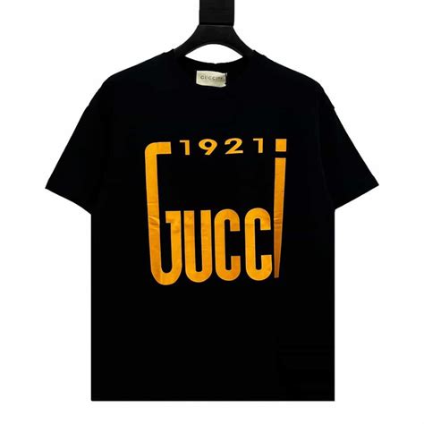 gucci maglietta logo|gucci house logo.